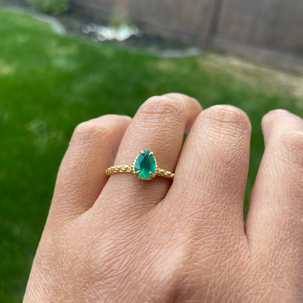Green onyx ring - Picture 2 of 3